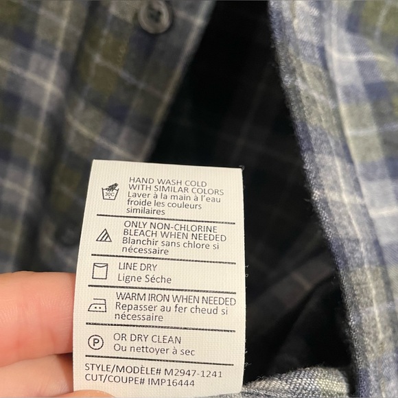 NWT Vince plaid button down shirt - Picture 10 of 10